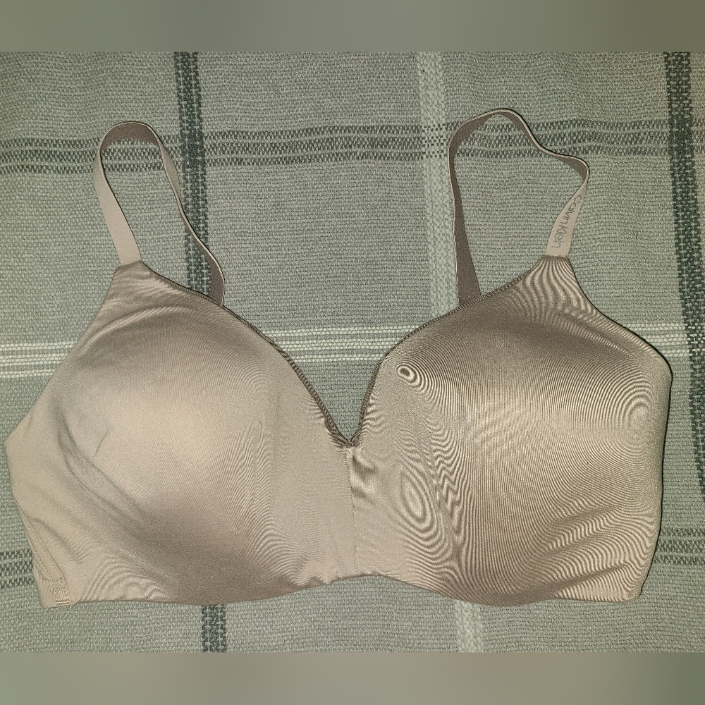 Calvin Klein Large Wireless T-Shirt Bra